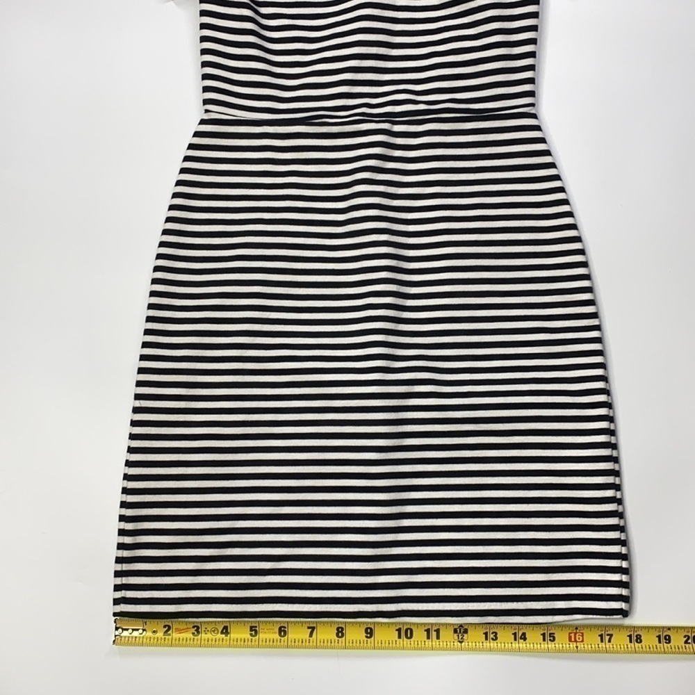 Old Navy Black White Striped Short Sleeve Dress - Picture 4 of 9